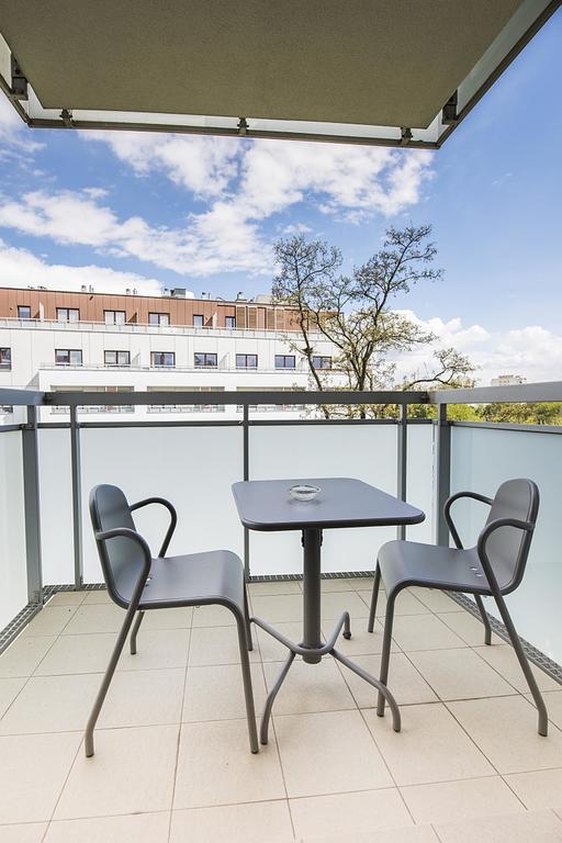 P&O Apartments Metro Mlociny Warsawa Bagian luar foto