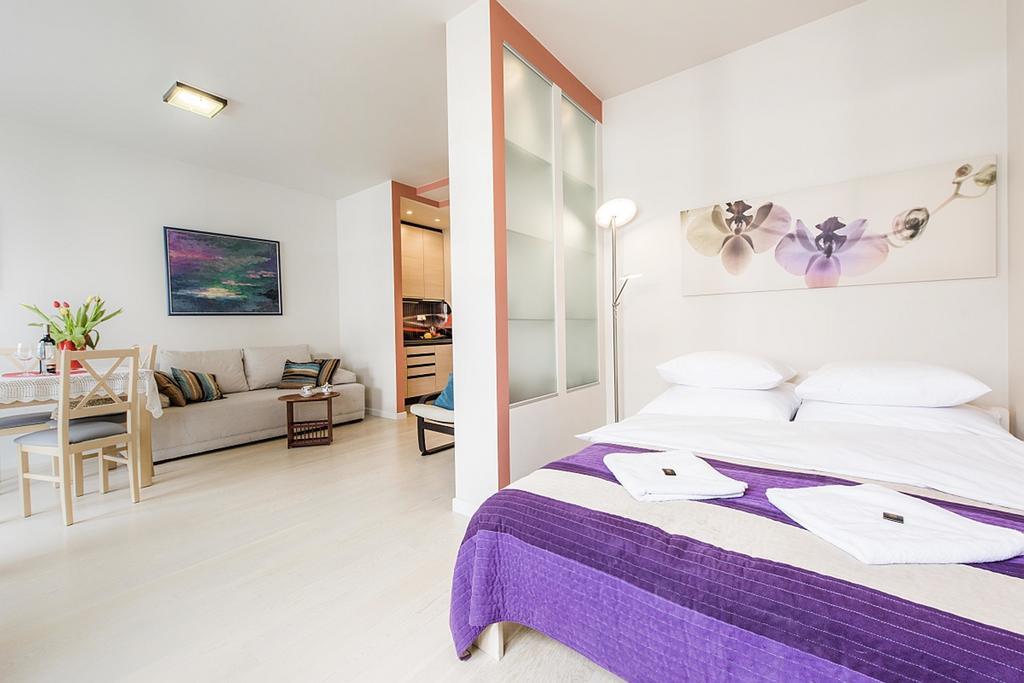 P&O Apartments Metro Mlociny Warsawa Bagian luar foto